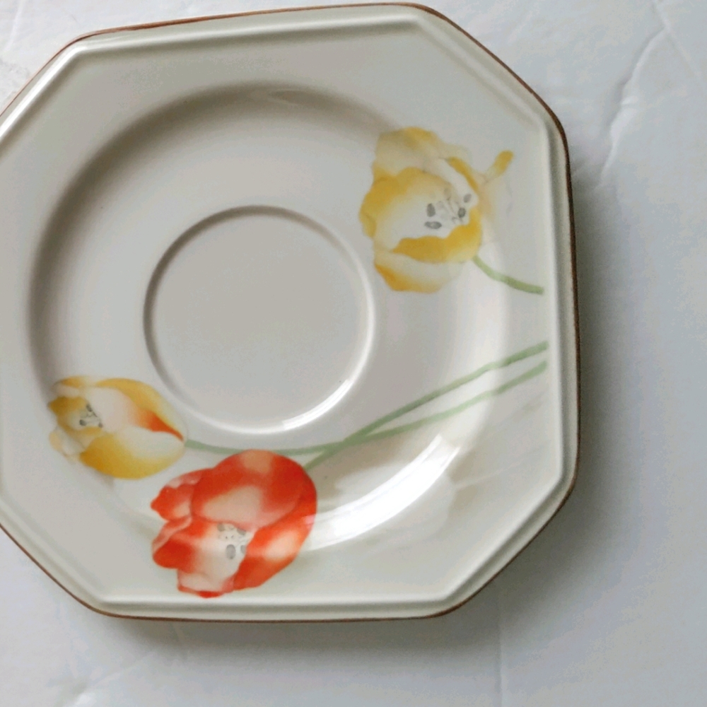 Mikasa Continential Ivory, Dutch Garden, Saucers